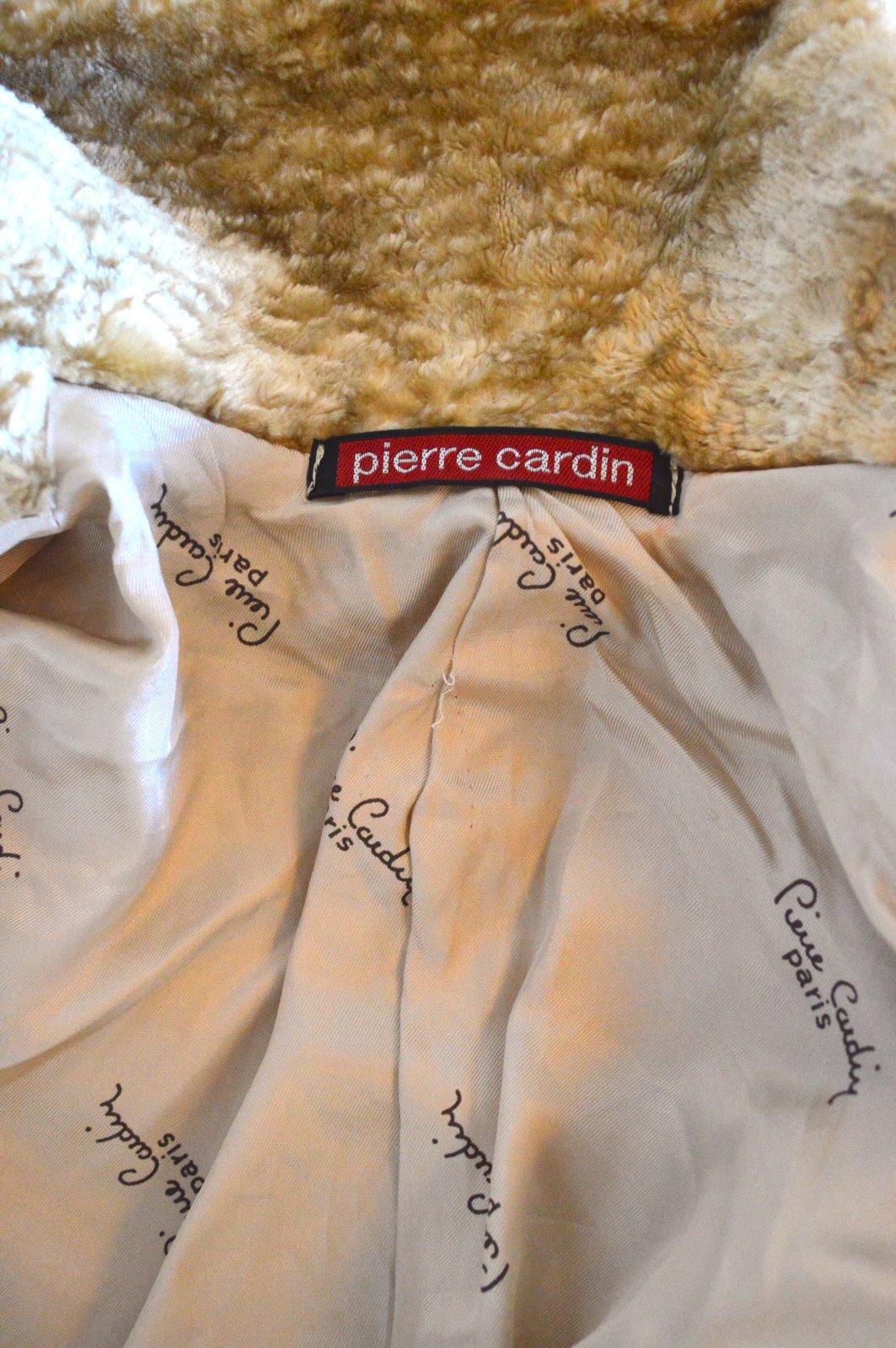 Pierre Cardin coat | Mariella Castaneda Vintage shop / Designer